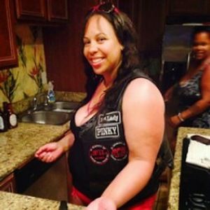 Meet your Posher, Pinky